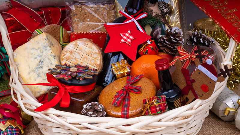 Why Christmas Hampers Are the Best Corporate Gifts