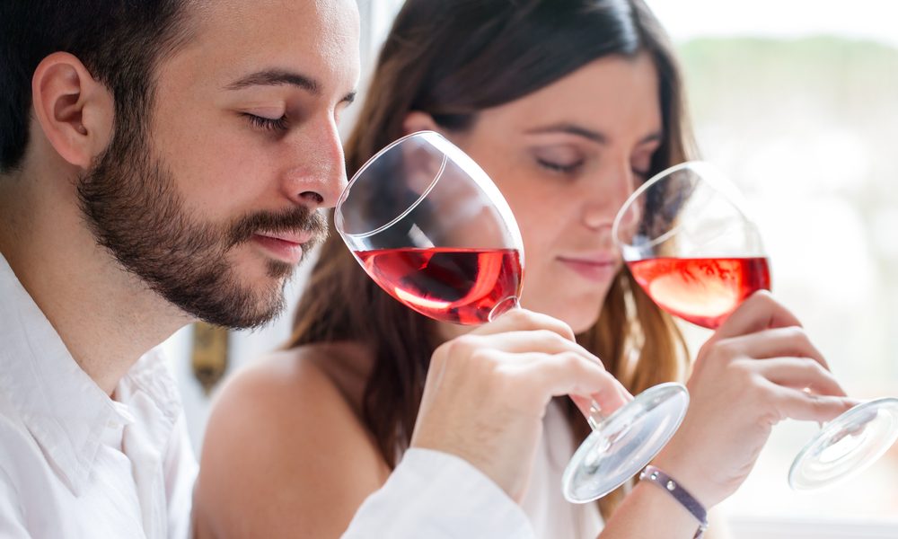 Perfect to the Upcoming Summer: Meet Avaline Wine