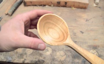 Things you should know before carving a wooden spoon