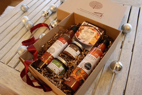 13 Best Types Of Foods To Give As Gifts